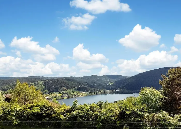 Lovely In With Kitchen Holiday home
